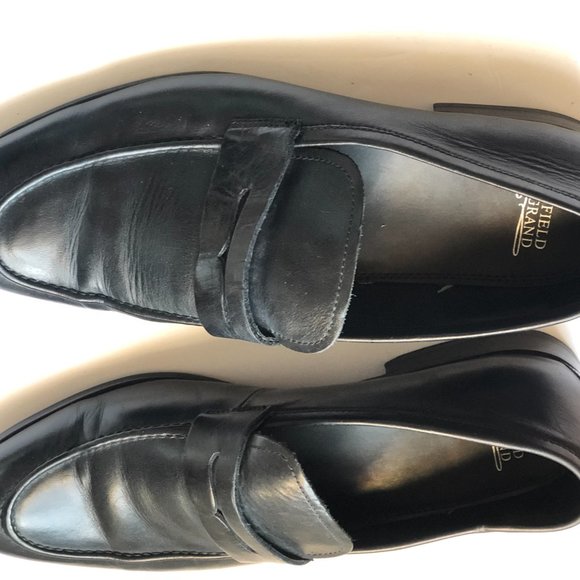 Classic  Warfield & Brand Black Leather Loafer